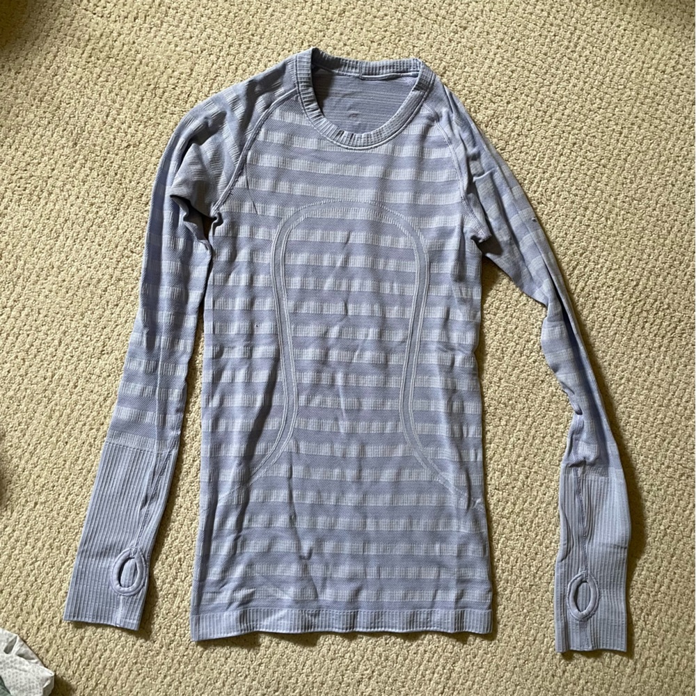 Lululemon Lavender Swift Long Sleeve - Picture 1 of 2